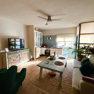 apartamento-paula.adeje-hotels.com/